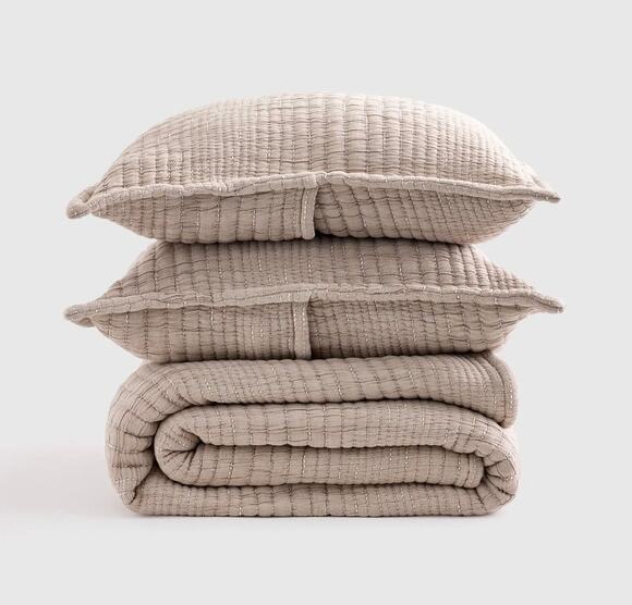 Quince Other - NWOT Quince 100% Organic Cotton Channel Stitch Coverlet Set King Cal King Taupe